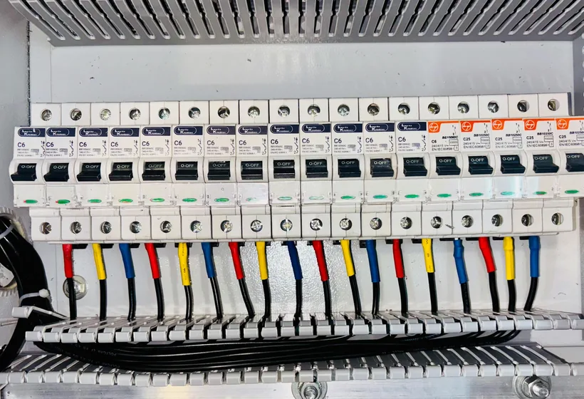 DB and SMDB installation for electrical works in UAE